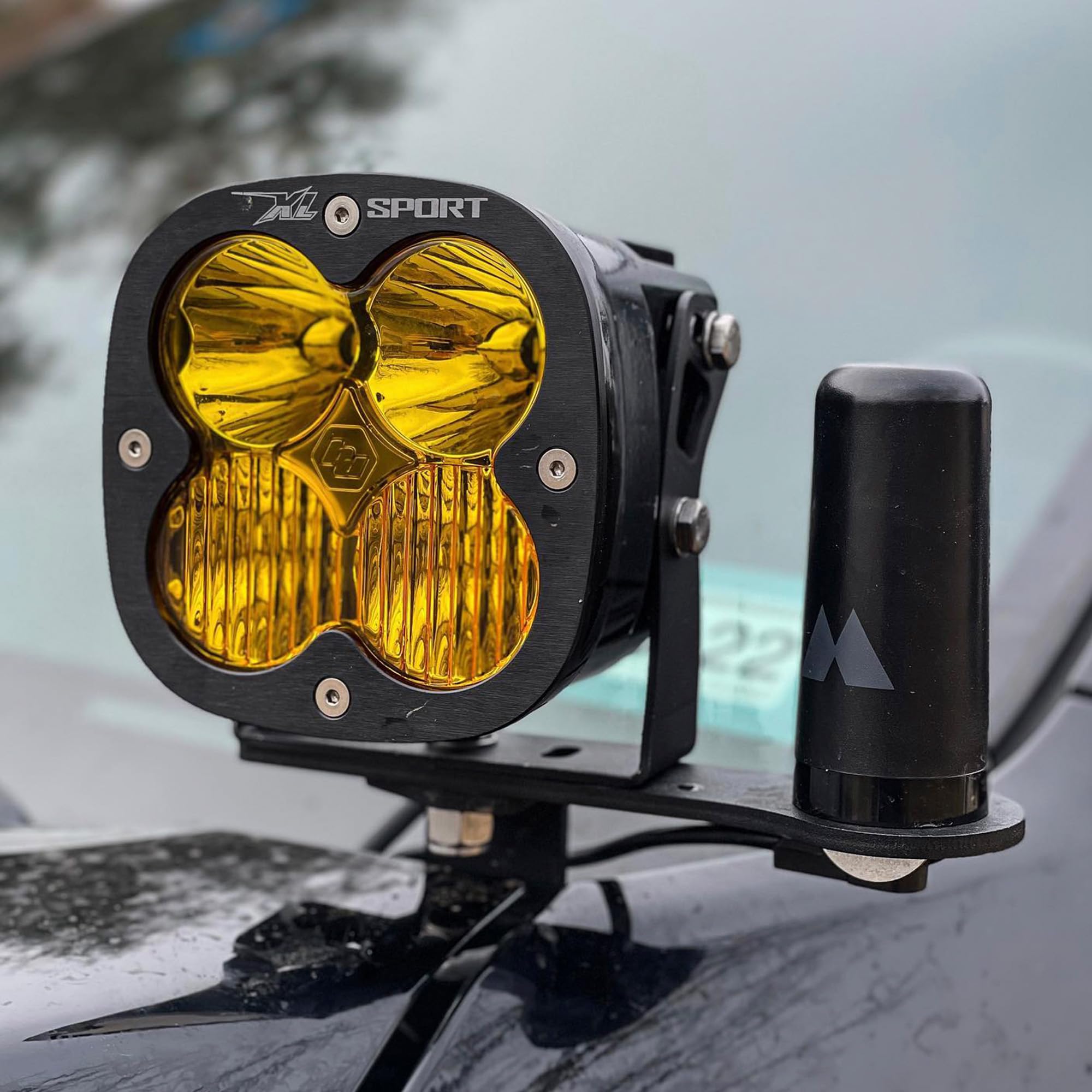 Midland MXTA25 3DB MicroMobile Compatible Gain Ghost Antenna - 3.5” Tall with 1.5” Base Diameter - Low Profile GMRS NMO Connection - Image 3